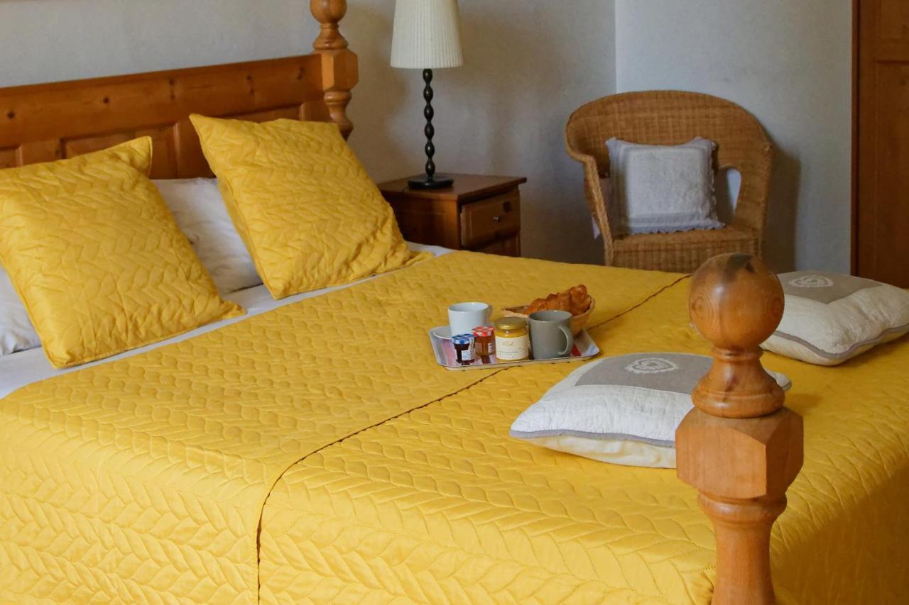 Maison Rives - Village Du Livre De Montolieu Ngoại thất bức ảnh