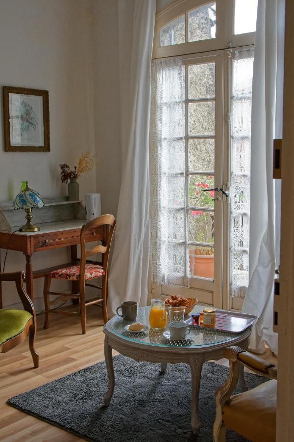 Maison Rives - Village Du Livre De Montolieu Ngoại thất bức ảnh