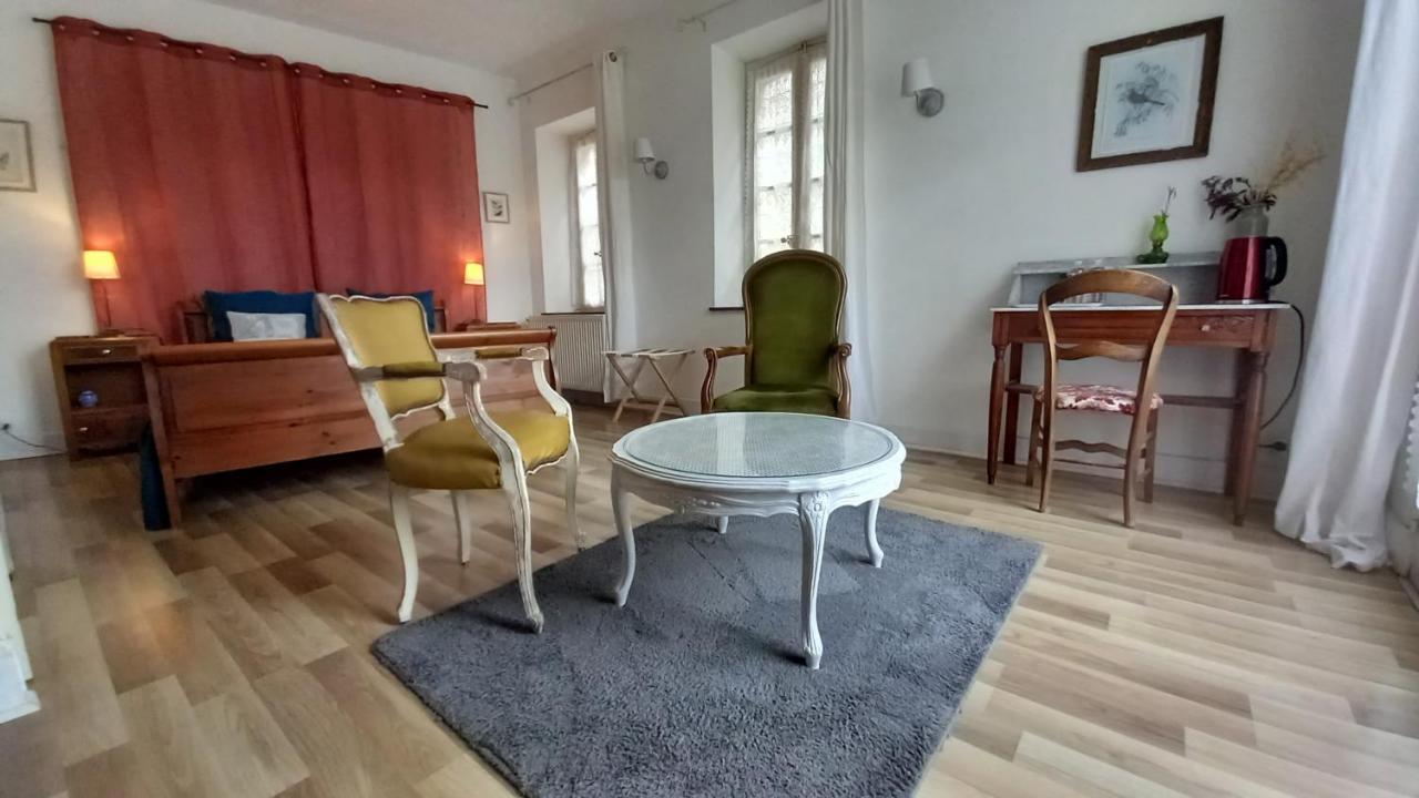 Maison Rives - Village Du Livre De Montolieu Ngoại thất bức ảnh